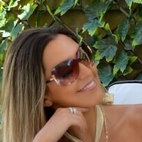 Miss V Nue