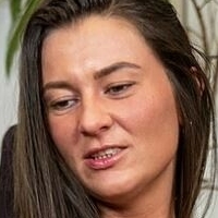 Mona B. Nue