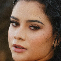 moreoflettie Nue