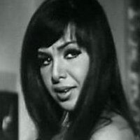 Nahed Sherif Nue