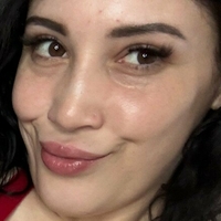 noelleeaston Nue