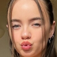 Olivia Bell Nue
