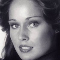 Patti McGuire Nue