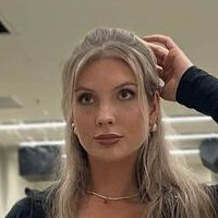 Pauline Caspari Nue