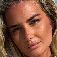 Phoebe Isobel Nue