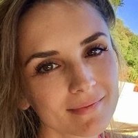 Rachael Leigh Cook Nue