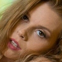 Rhia Lynn Nue
