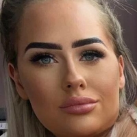 Rosie Rendall Nue