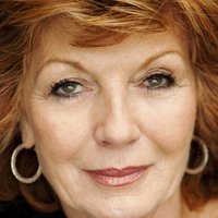 Rula Lenska Nue