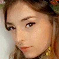 sadgirlastridsfree Nue