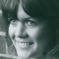 Sally Geeson Nue