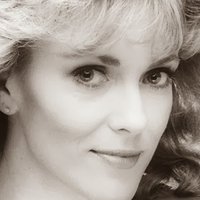 Sandy Brooke Nue