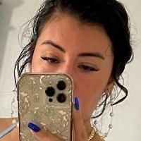 Selena Adams Nue