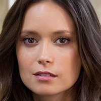 Summer Glau Nue