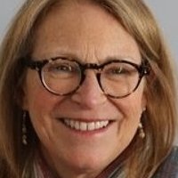 Suzanne Dean Nue
