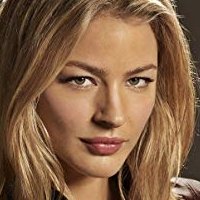 Tabrett Bethell Nue