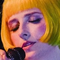 Tessa Violet Nue