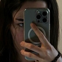 Toma Zhdanova Nue