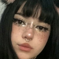 vivika Nue