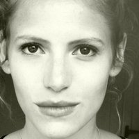 Yaara Pelzig Nue