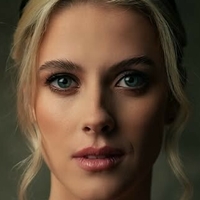 Yaroslova Mahuchikh Nue